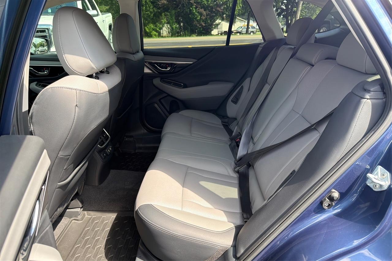 Subaru Outback Limited 4D Wagon 2021