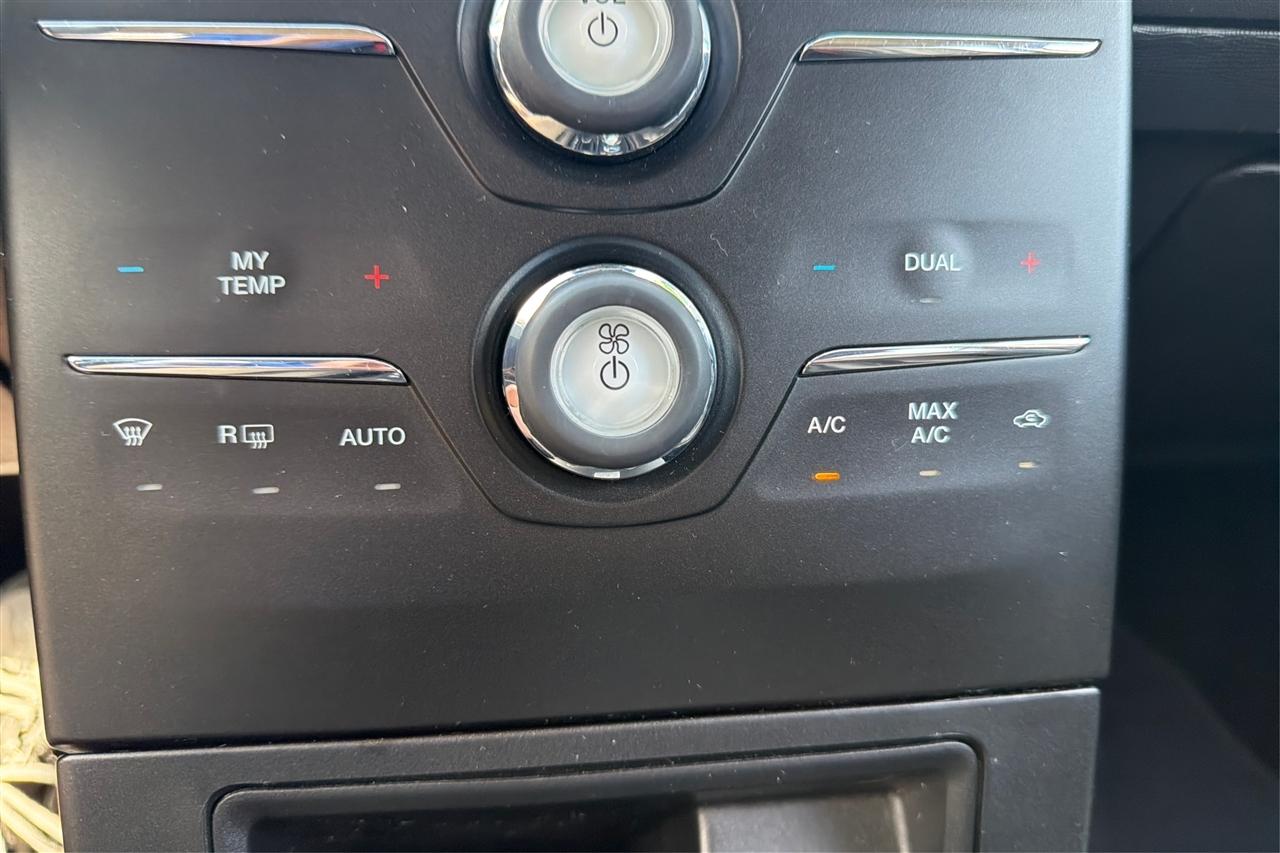 Ford Flex SEL 4D SUV FWD 2019