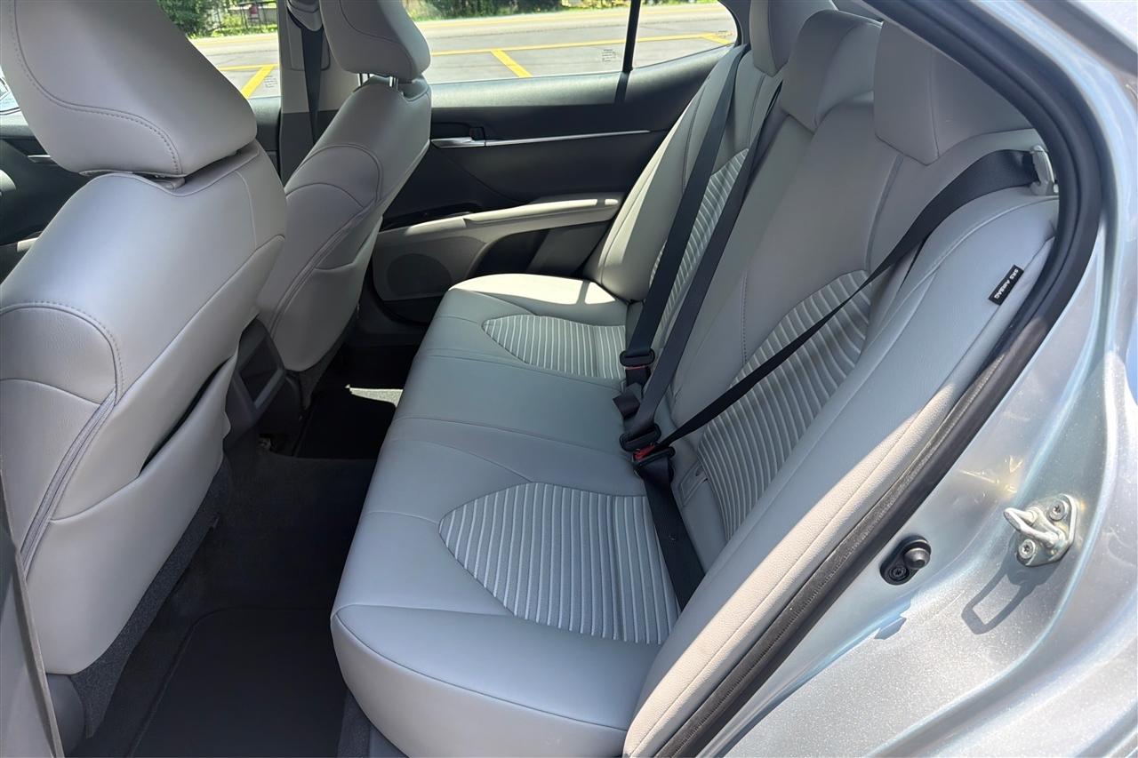 Toyota Camry SE 4D Sedan 2020