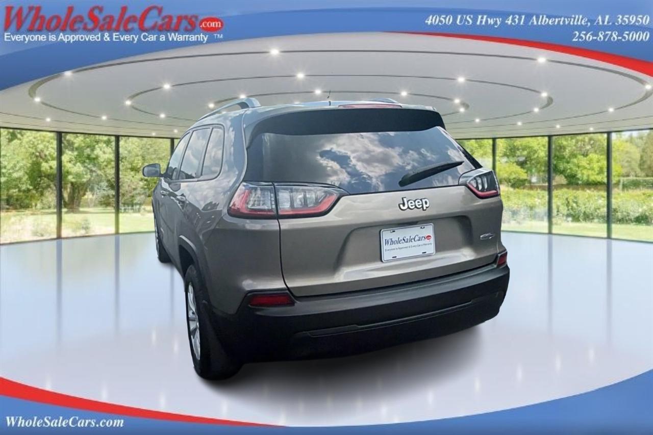 Jeep Cherokee Latitude 4D SUV FWD 2021