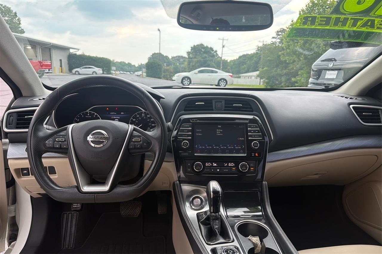 Nissan Maxima SV 4D Sedan 2018