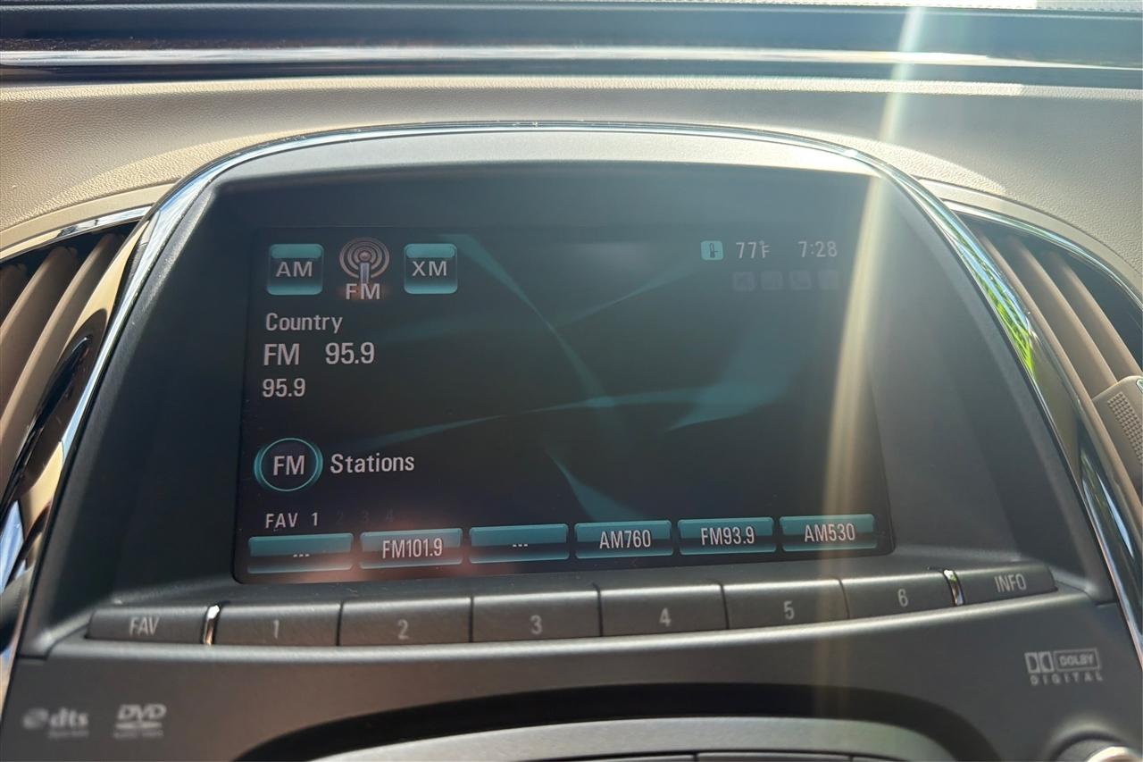 Buick LaCrosse CXS 4D Sedan 2010