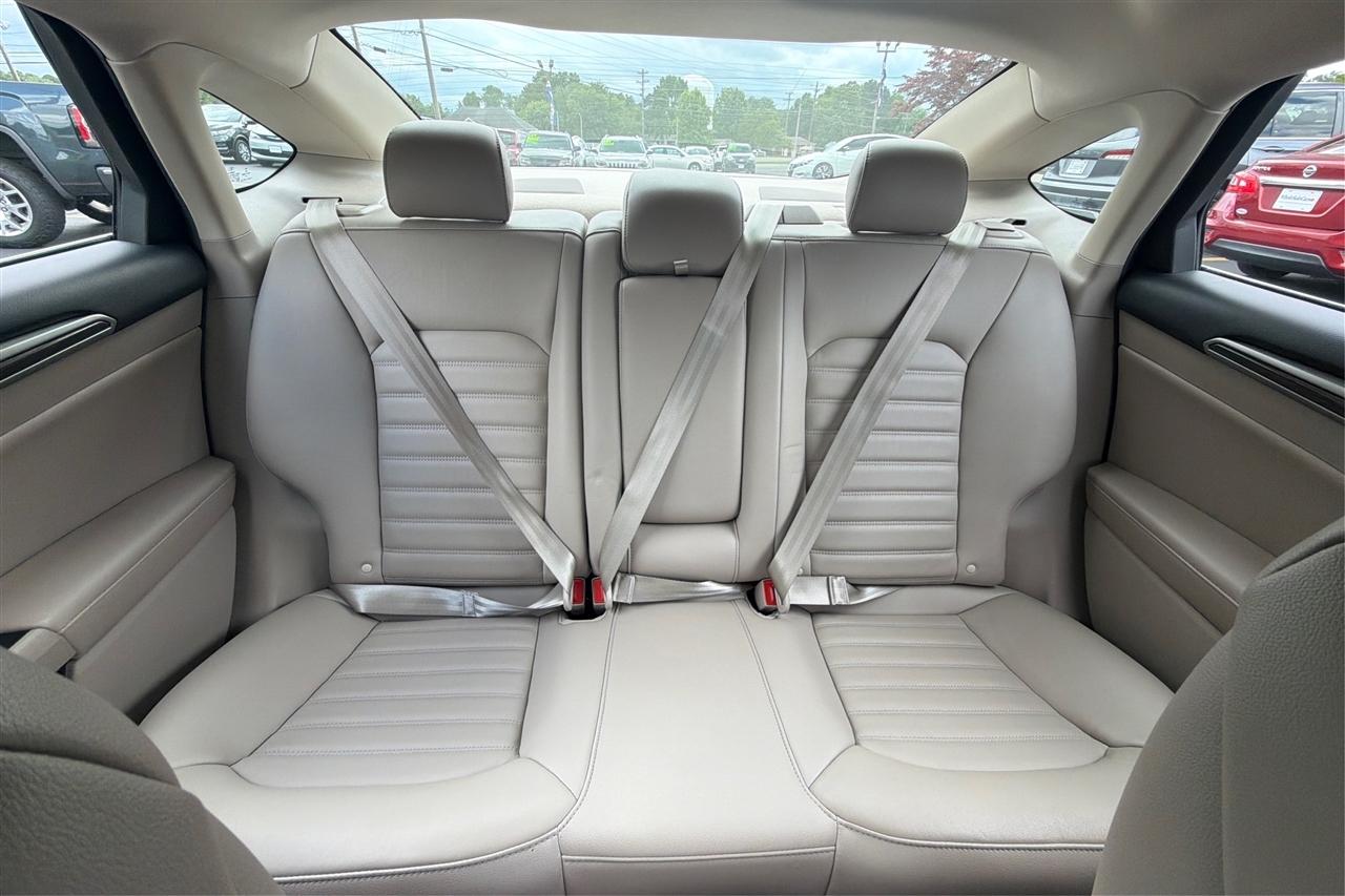Ford Fusion SE 4D Sedan 2018