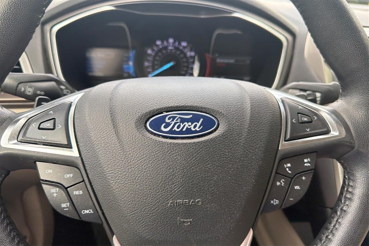 Ford Fusion SE 4D Sedan 2018