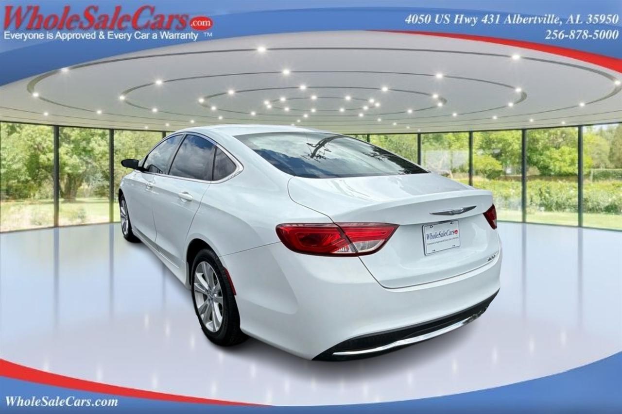 Chrysler 200 Limited 4D Sedan 2015