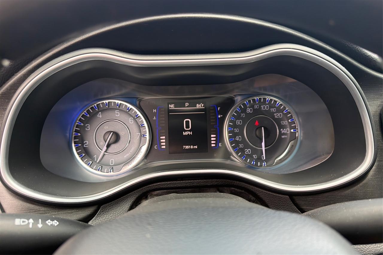 Chrysler 200 Limited 4D Sedan 2015