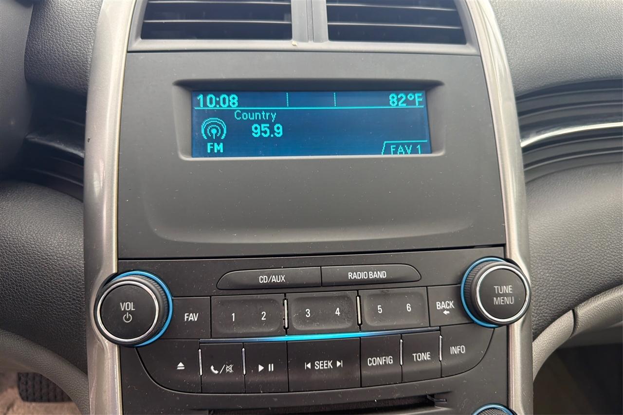 Chevrolet Malibu LS 4D Sedan 2015