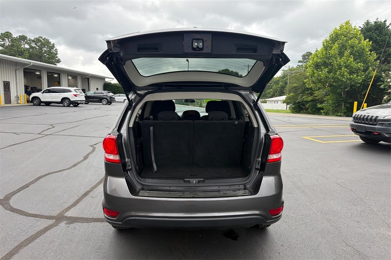 Dodge Journey SXT 4D SUV FWD 2018