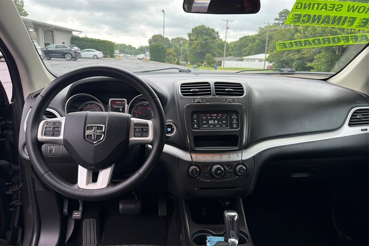 Dodge Journey SXT 4D SUV FWD 2018