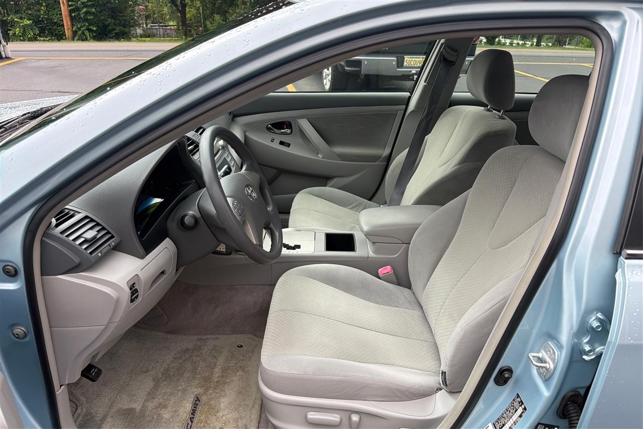 Toyota Camry XLE 4D Sedan 2007