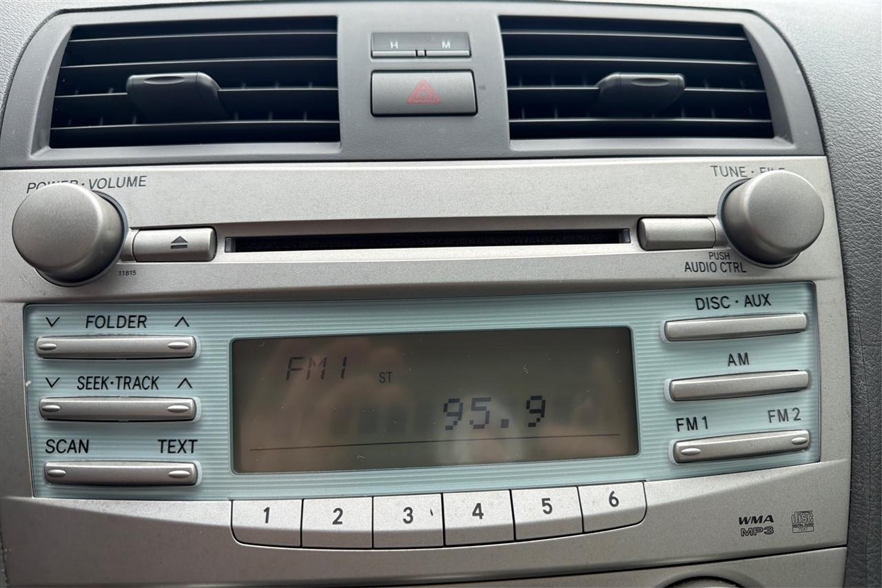 Toyota Camry XLE 4D Sedan 2007
