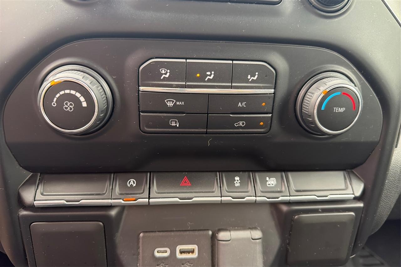 Chevrolet Silverado 1500 1LT Crew Cab 4WD 2020