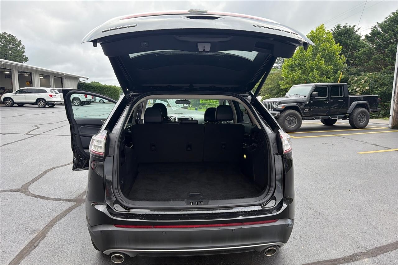Ford Edge Titanium 4D SUV FWD 2015