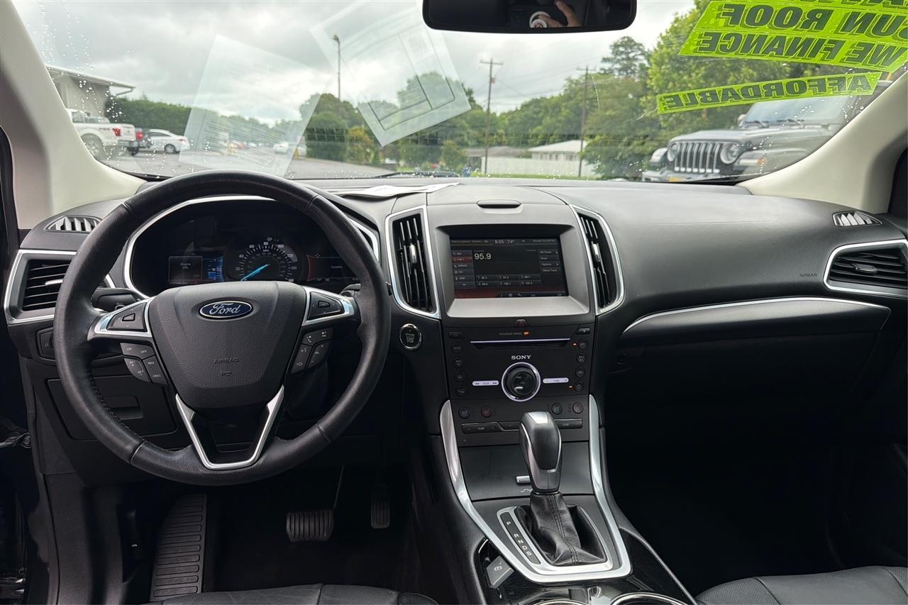 Ford Edge Titanium 4D SUV FWD 2015