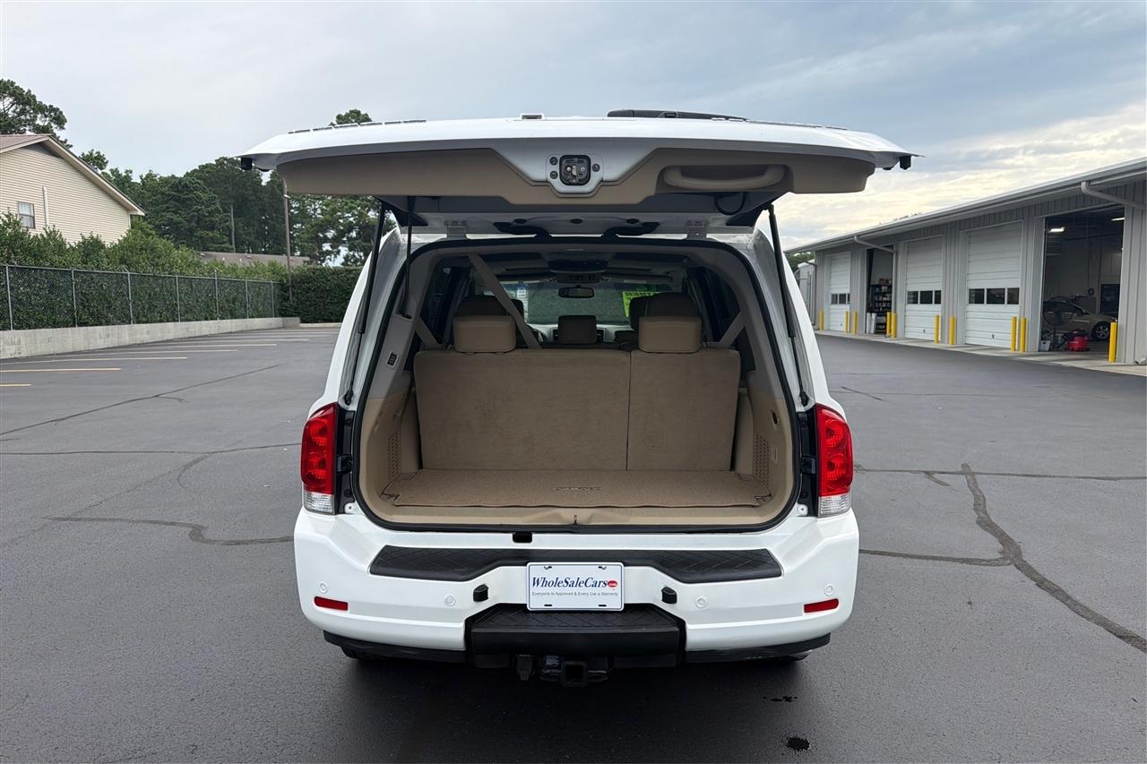 Nissan Armada Platinum 4D SUV RWD 2012