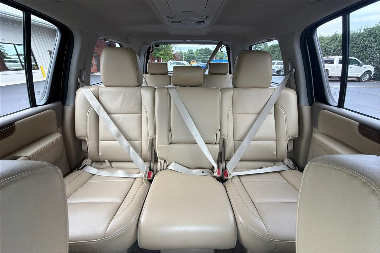 Nissan Armada Platinum 4D SUV RWD 2012