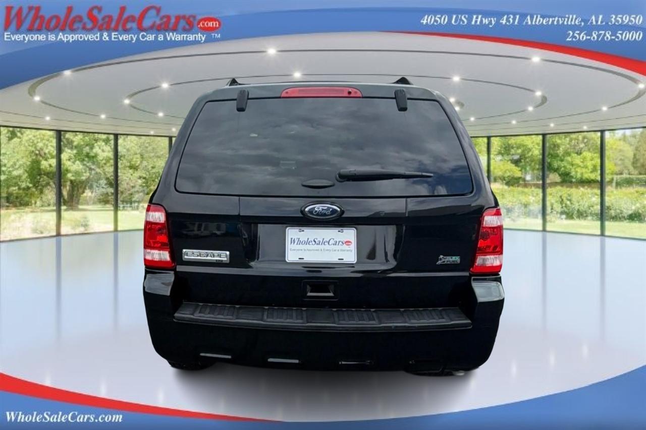 Ford Escape XLT 4D SUV FWD 2012