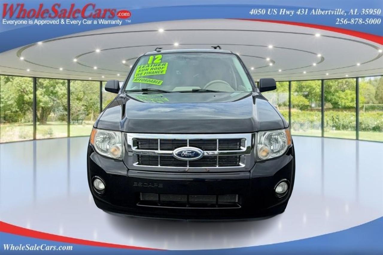 Ford Escape XLT 4D SUV FWD 2012