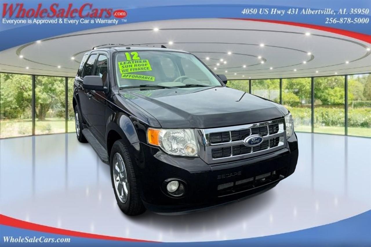 Ford Escape XLT 4D SUV FWD 2012
