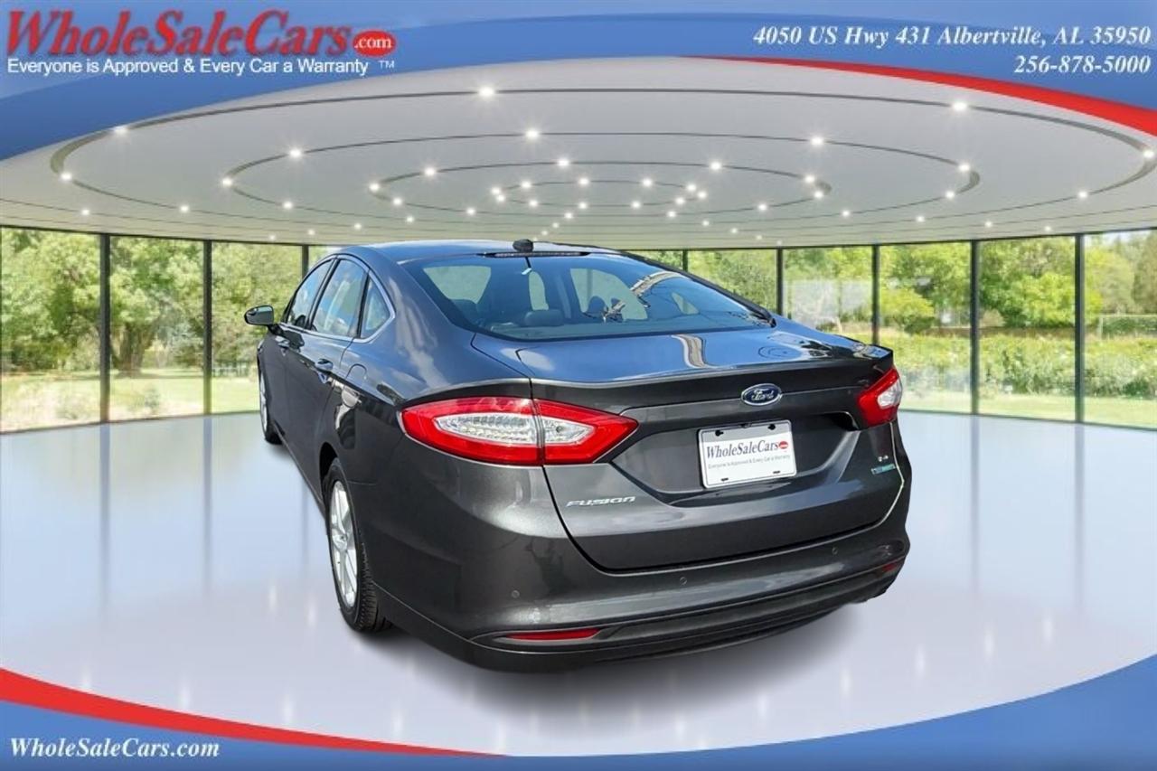 Ford Fusion SE 4D Sedan 2016