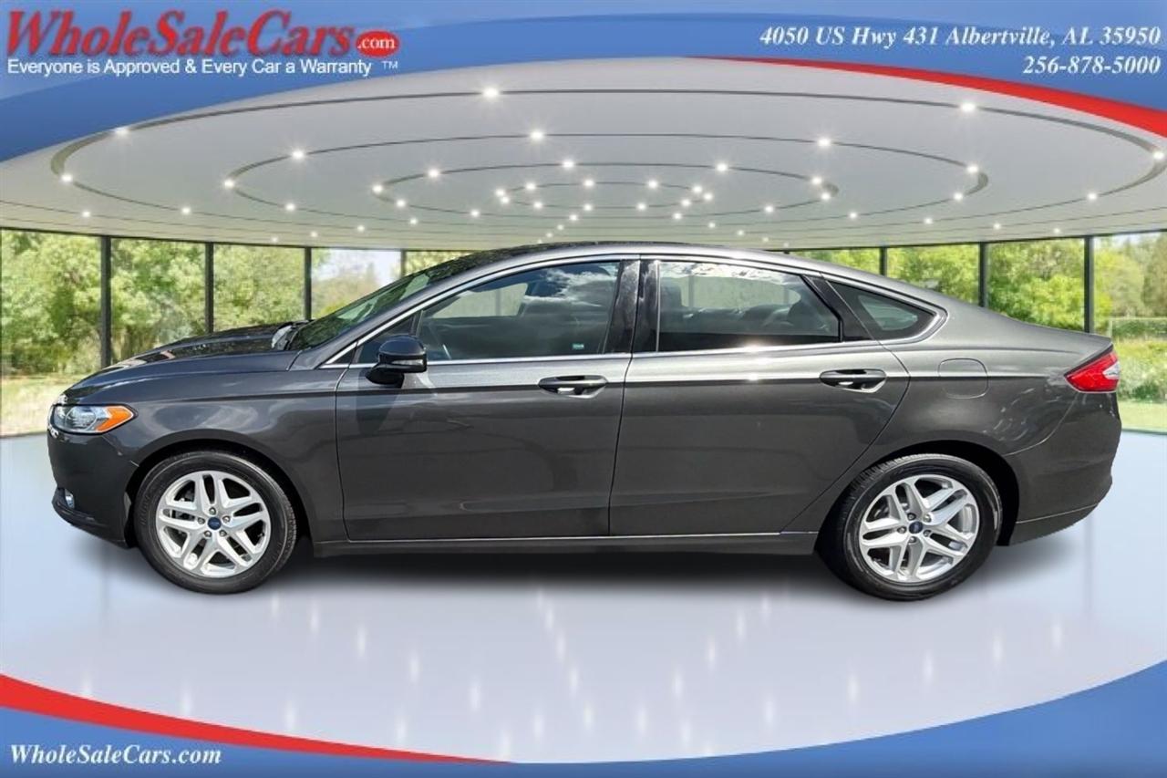 Ford Fusion SE 4D Sedan 2016