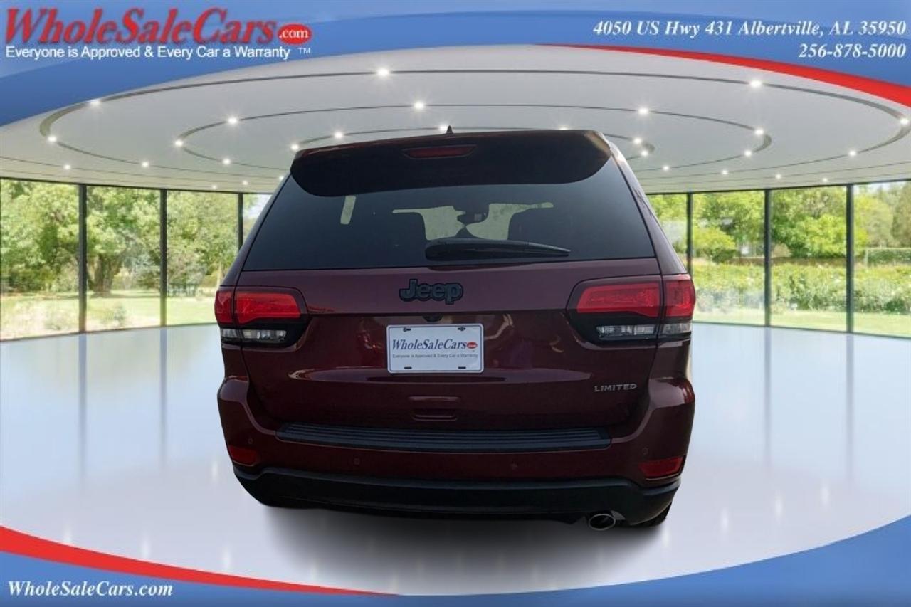 Jeep Grand Cherokee Laredo 4D SUV RWD 2022