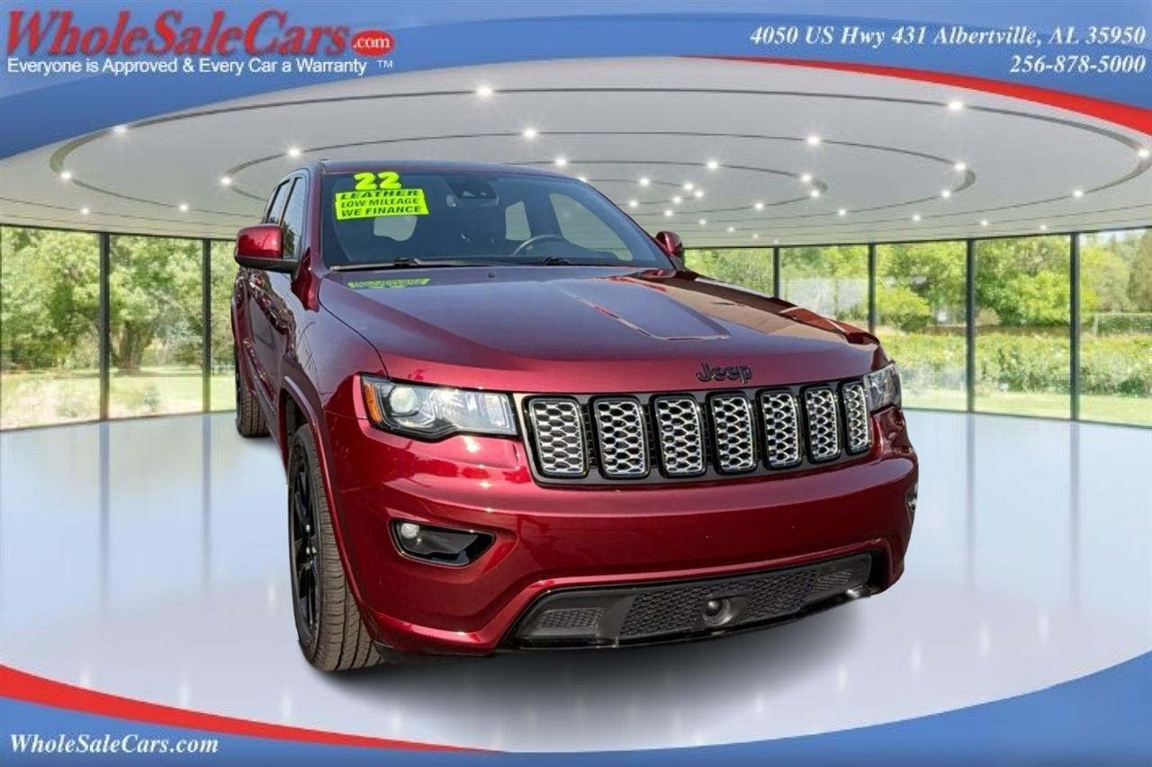 Jeep Grand Cherokee Laredo 4D SUV RWD 2022