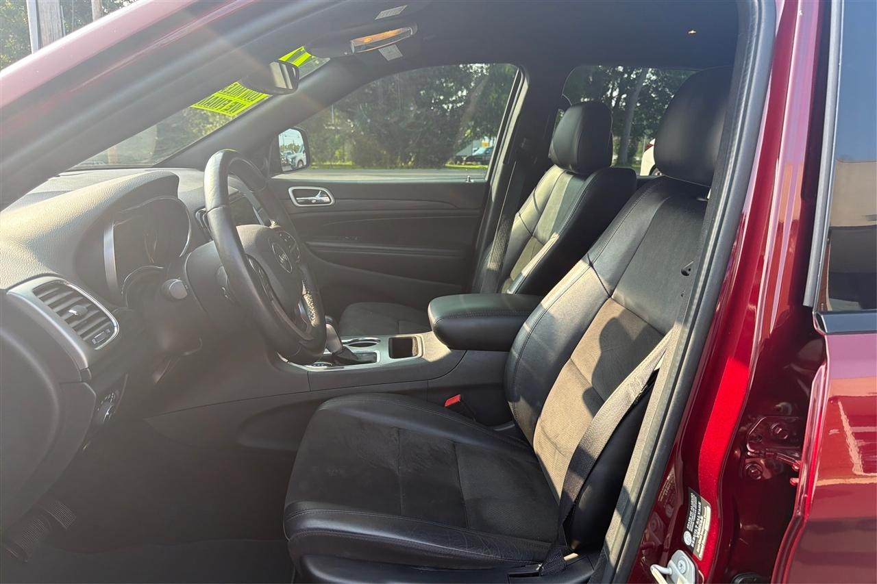 Jeep Grand Cherokee Laredo 4D SUV RWD 2022