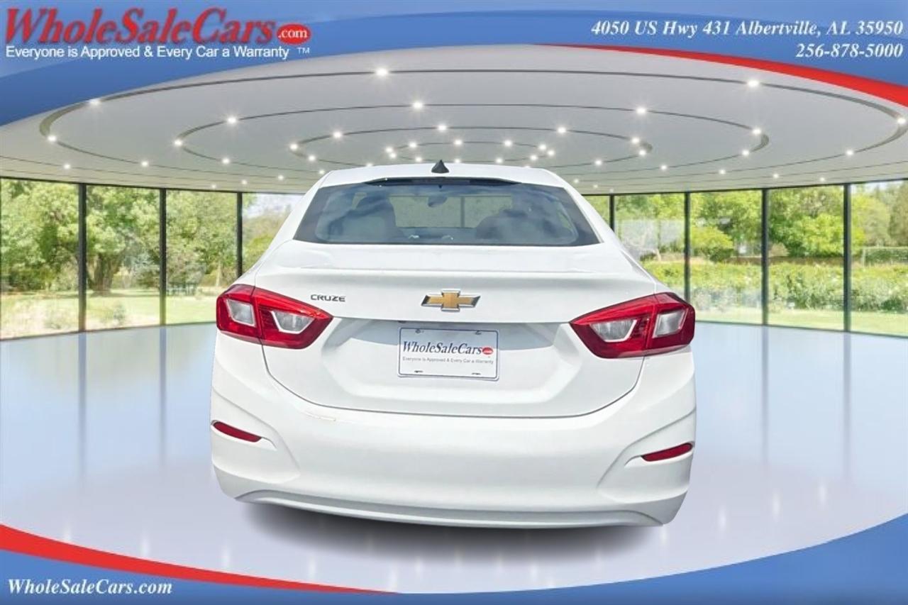 Chevrolet Cruze LS 4D Sedan 2016