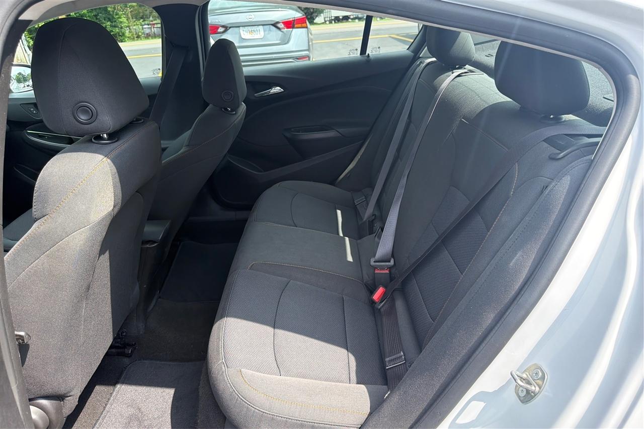 Chevrolet Cruze LS 4D Sedan 2016