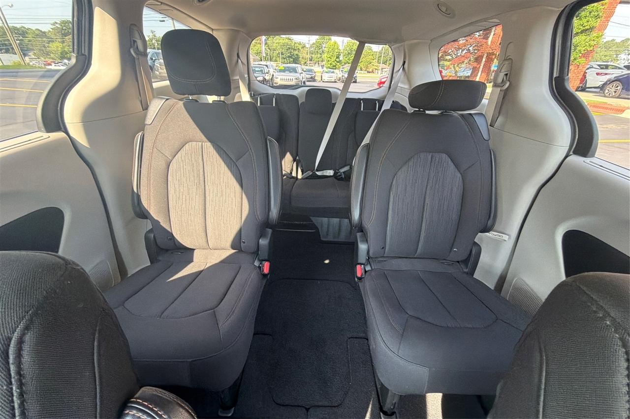Chrysler Pacifica Touring Plus Wagon 2019