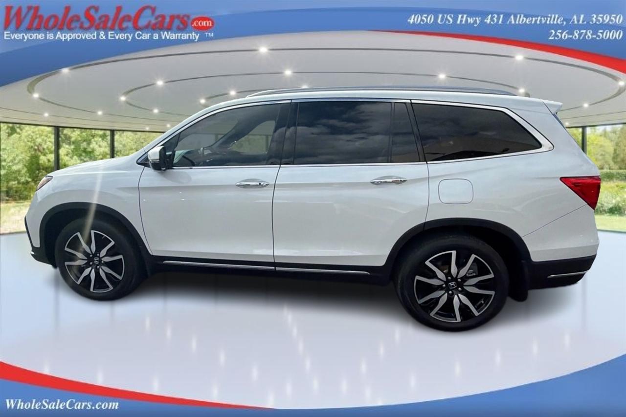 Honda Pilot Touring 4D SUV FWD w/CapChrs 2022