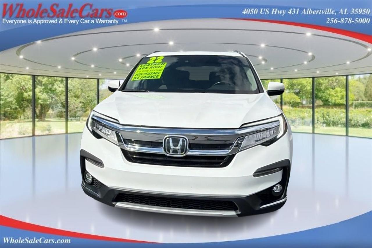 Honda Pilot Touring 4D SUV FWD w/CapChrs 2022