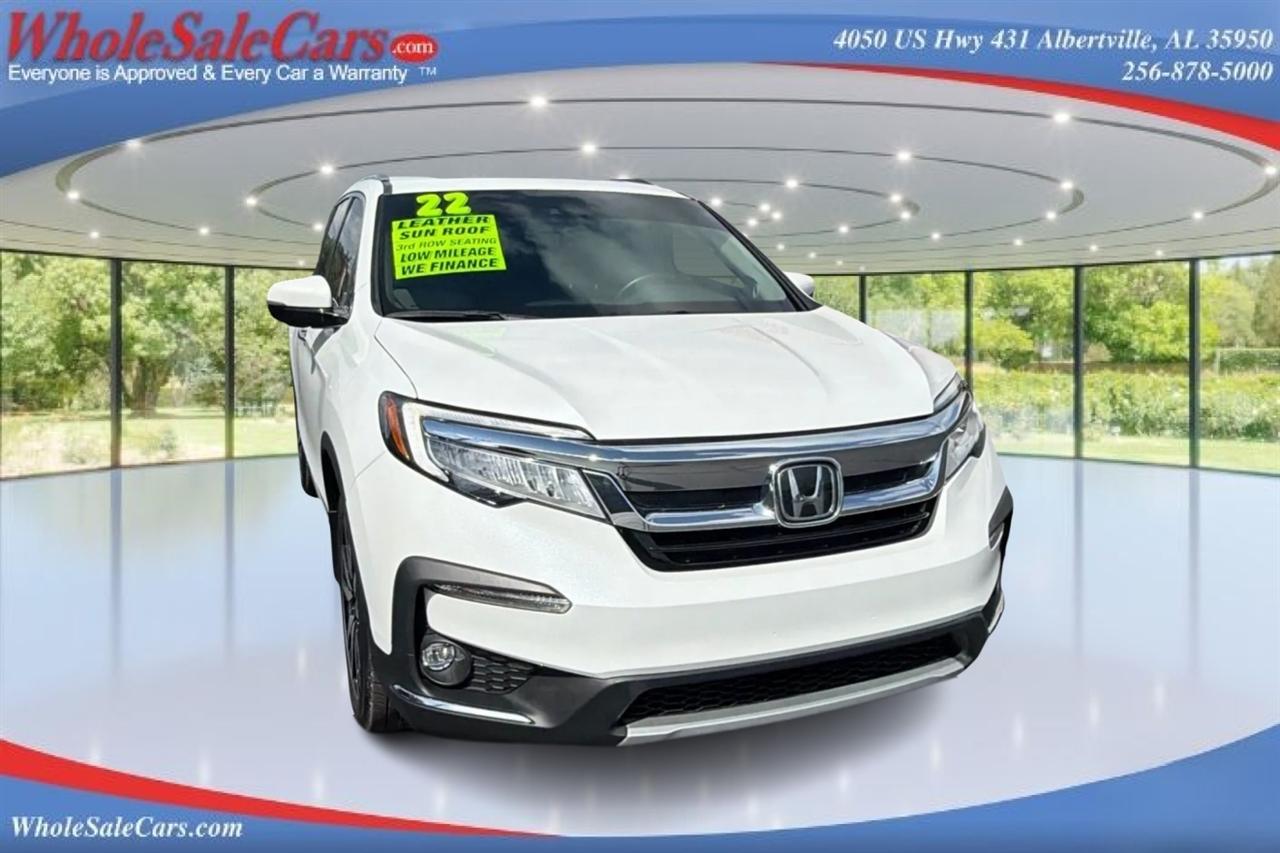 Honda Pilot Touring 4D SUV FWD w/CapChrs 2022