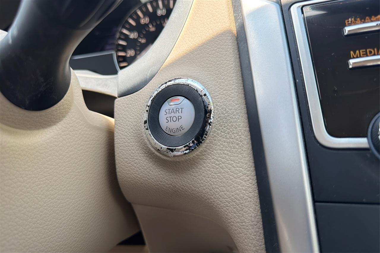 Nissan Altima S 4D Sedan 2.5 2017