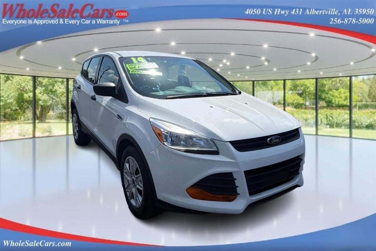 Ford Escape S 4D SUV FWD 2014