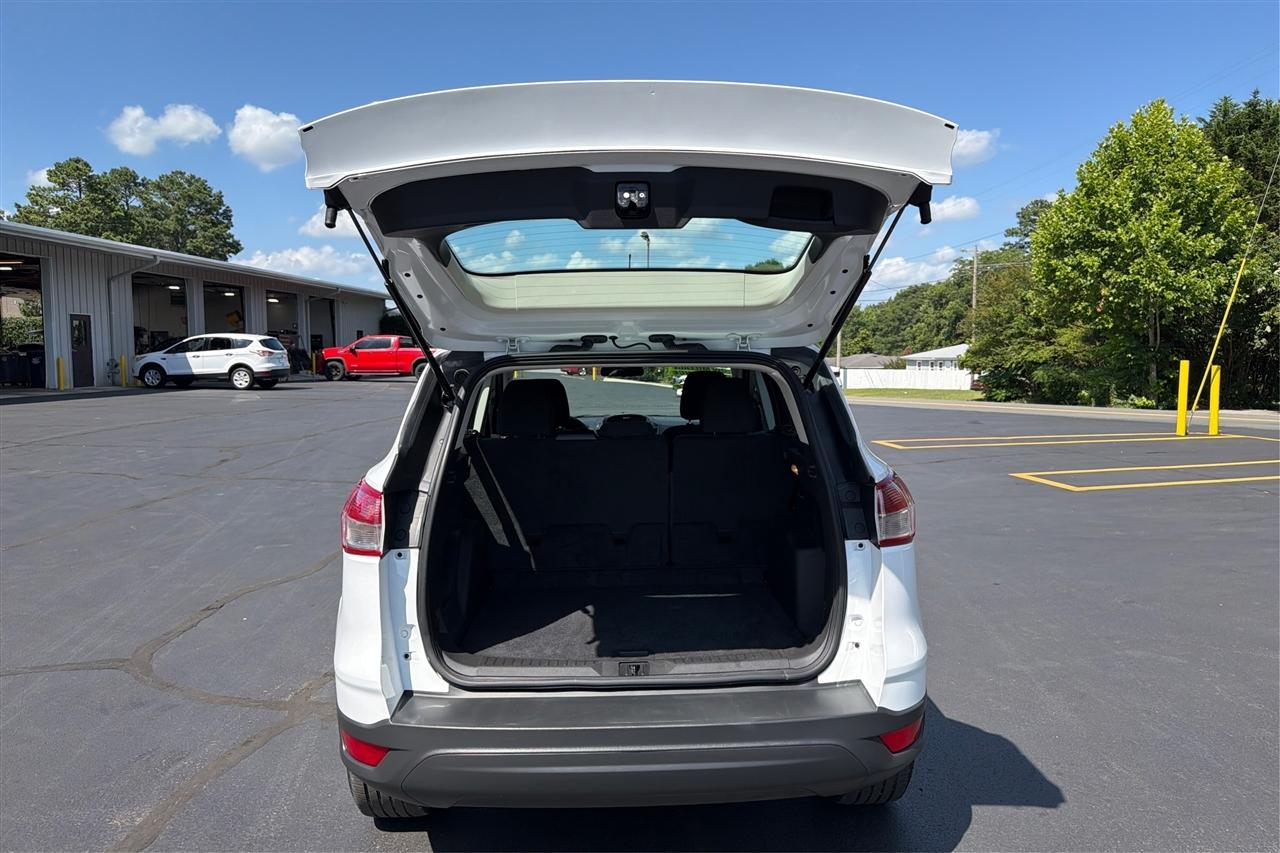 Ford Escape S 4D SUV FWD 2014