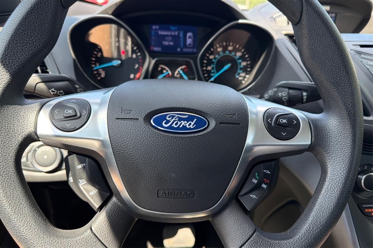 Ford Escape S 4D SUV FWD 2014
