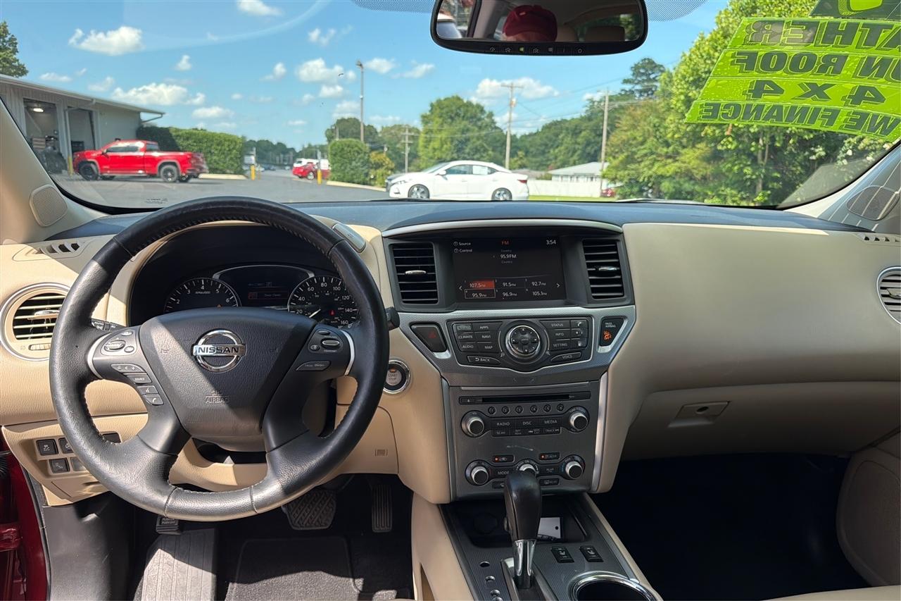 Nissan Pathfinder SL 4D SUV 4WD 2019