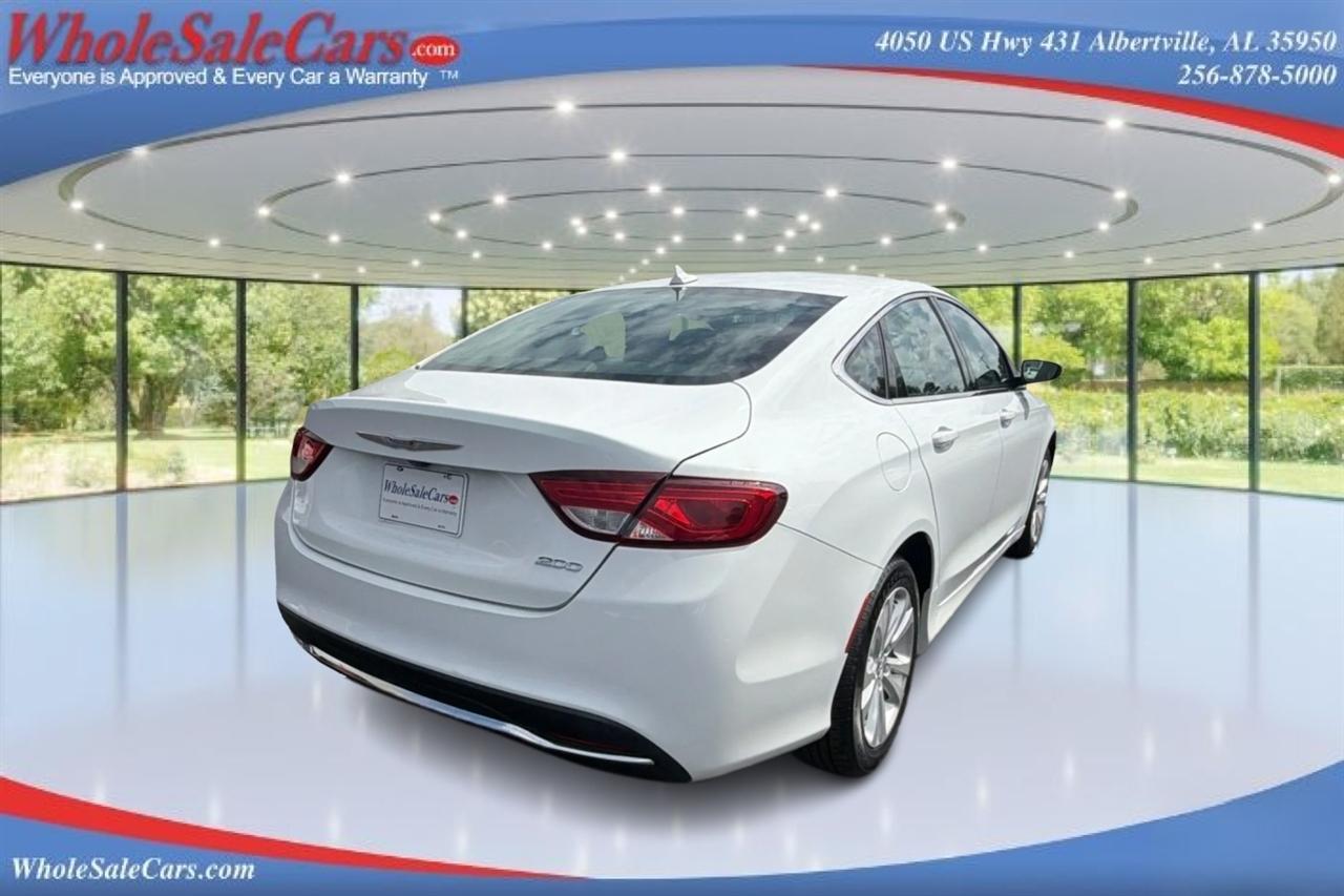 Chrysler 200 Limited 4D Sedan 2017