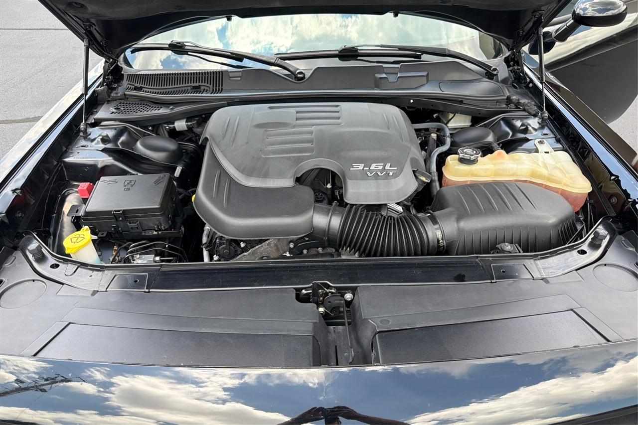 Dodge Challenger SXT 2D Coupe 2016