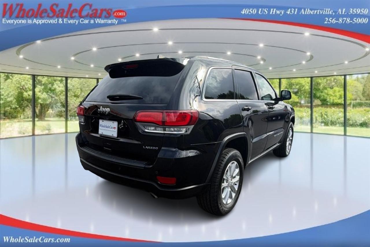 Jeep Grand Cherokee Laredo 4D SUV RWD 2021