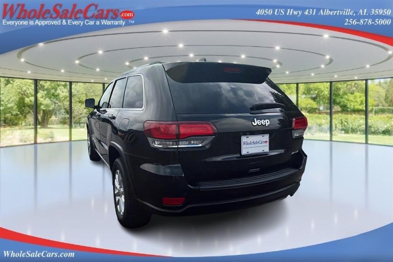 Jeep Grand Cherokee Laredo 4D SUV RWD 2021