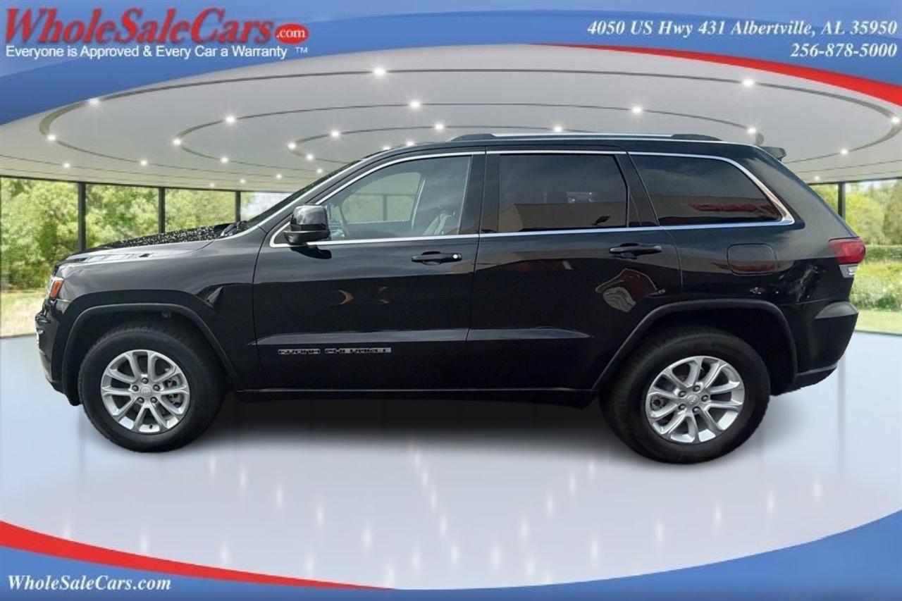 Jeep Grand Cherokee Laredo 4D SUV RWD 2021