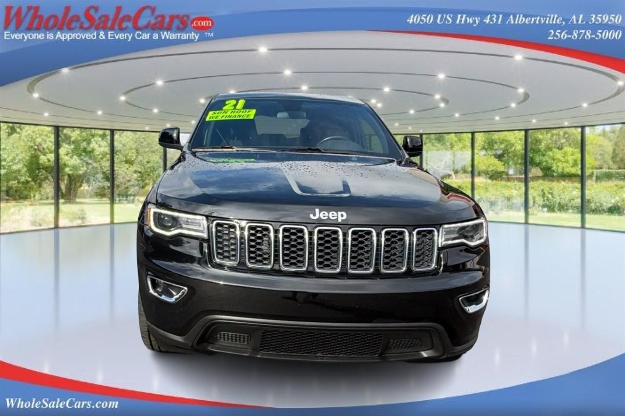 Jeep Grand Cherokee Laredo 4D SUV RWD 2021
