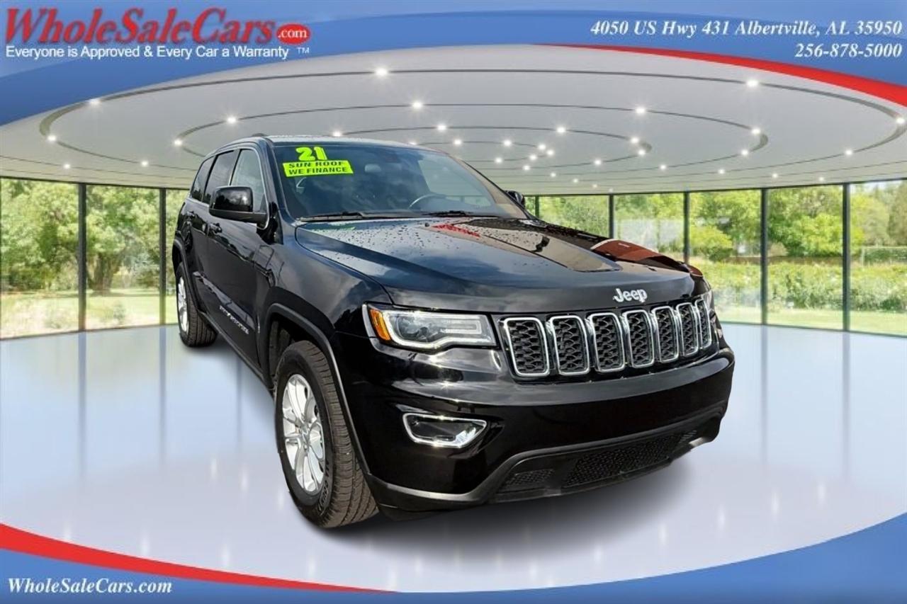 Jeep Grand Cherokee Laredo 4D SUV RWD 2021
