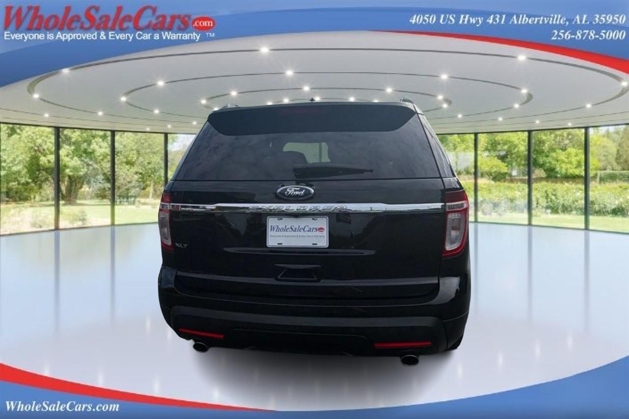 Ford Explorer XL 2WD 2012