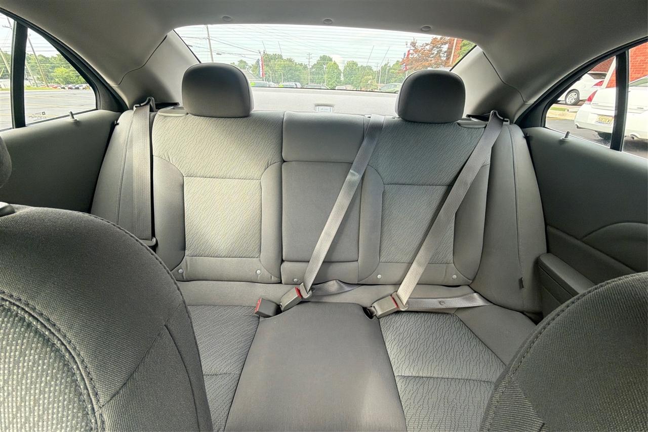 Chevrolet Malibu LS 4D Sedan 2015
