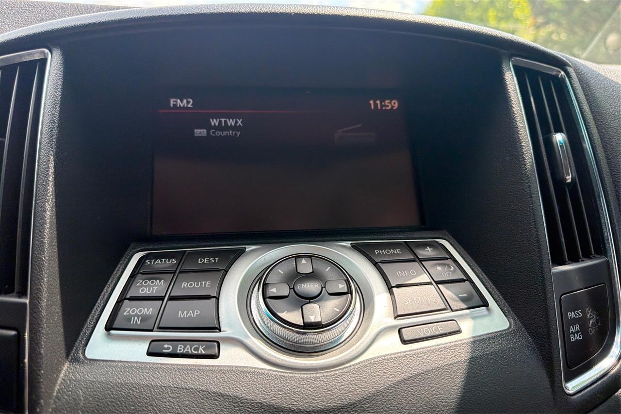 Nissan Maxima SV 4D Sedan 2014