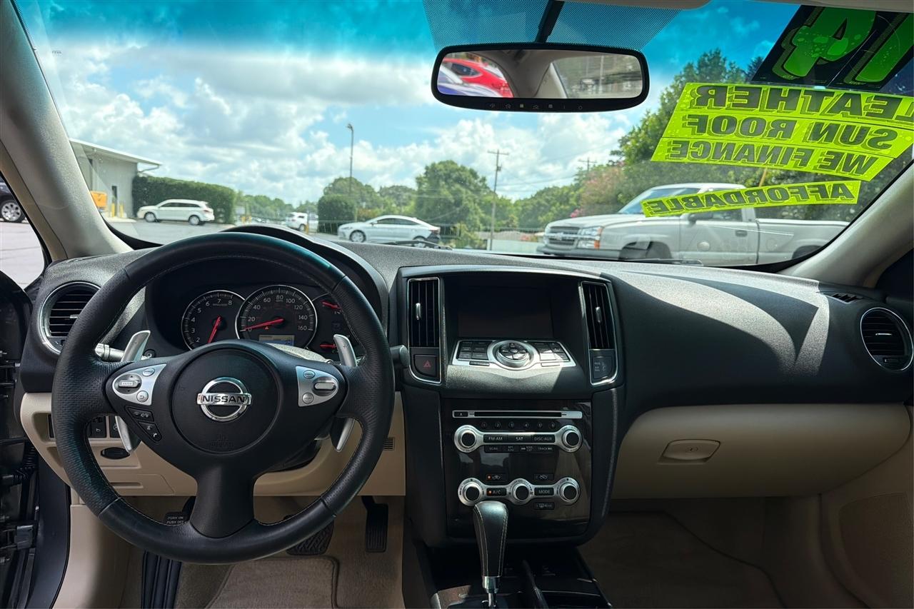 Nissan Maxima SV 4D Sedan 2014